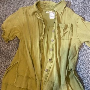 Free People button down never worn